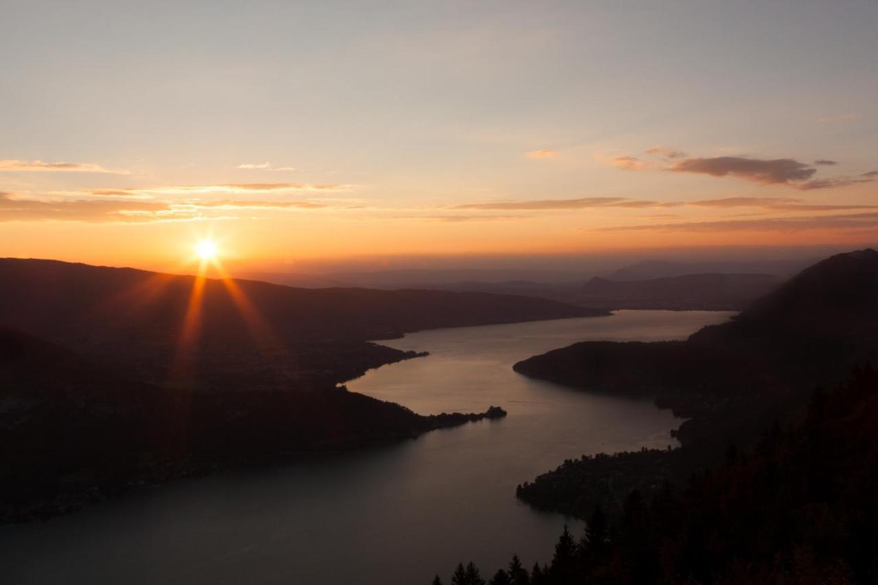 Penthouse Vue Incroyable Lac Et Montagnes Аннесі Екстер'єр фото